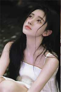 她只身在江湖(女尊)TXT