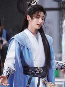 女配竹马是重生大佬雨师螺